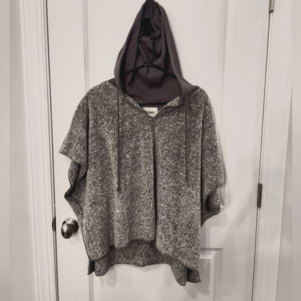 Anthropologie Dylan faux fur sleeveless pullover jacket/top with hood- oversized